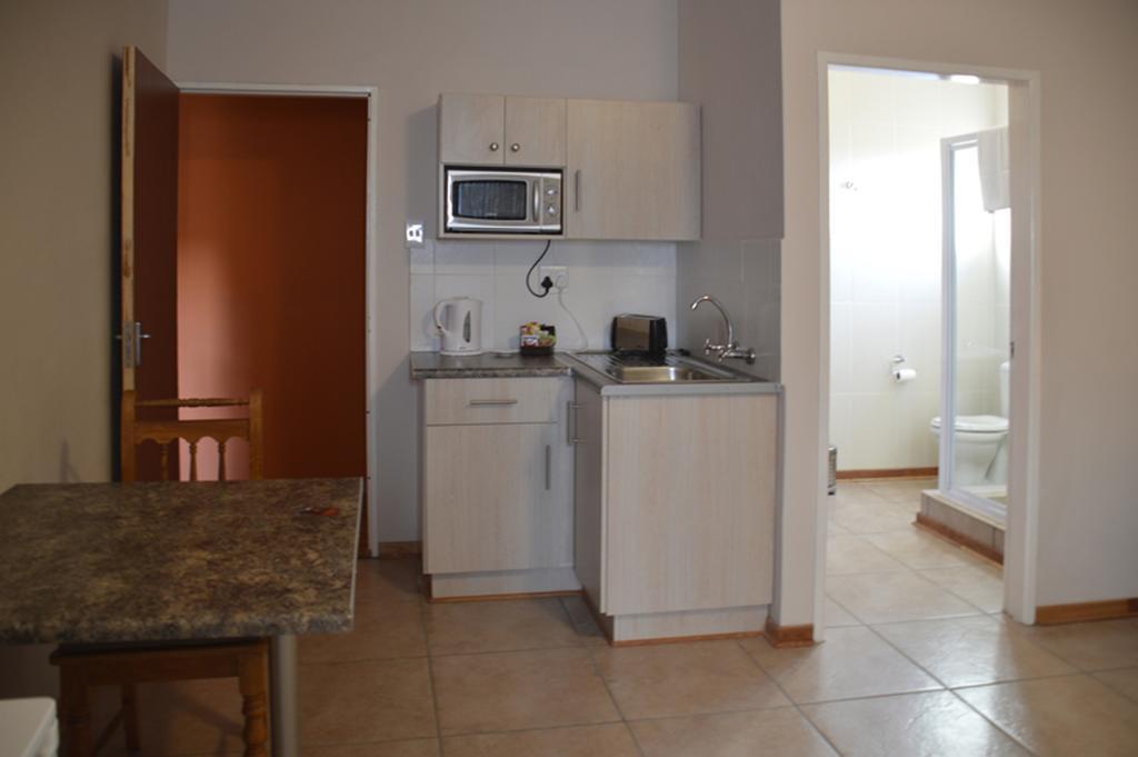 Two Bells Guest House Bloemfontein Quarto foto